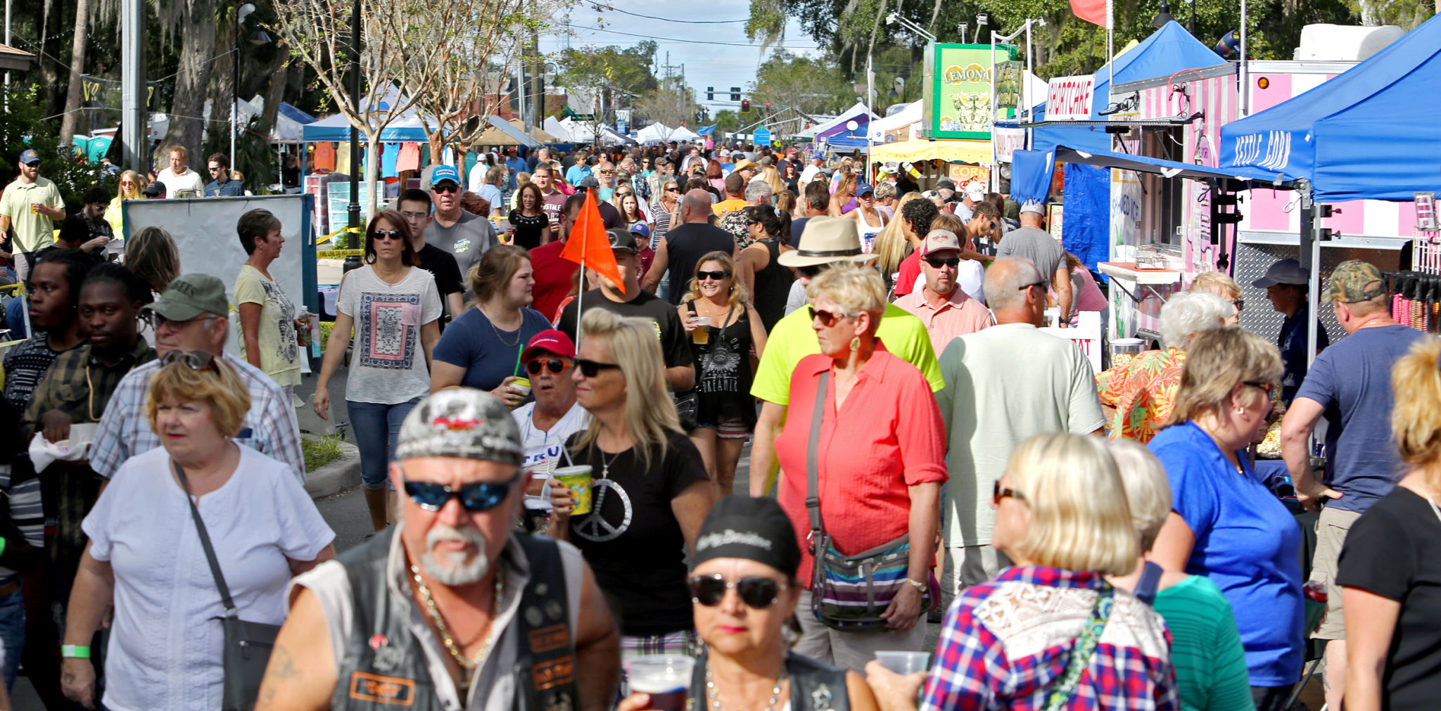 Crowds descend on Stone Crab Jam